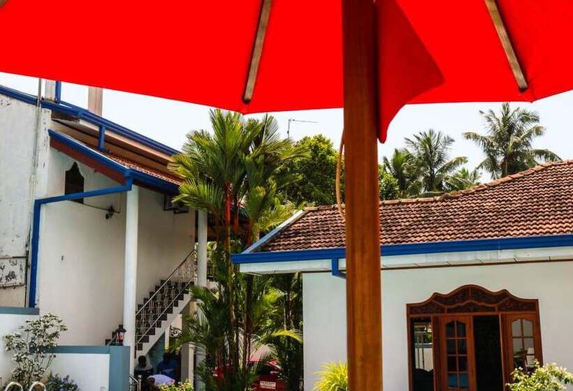 تختخواب و صبحانه Chamo Villa