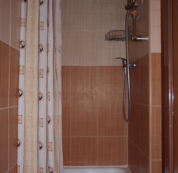 Hostel Damiell