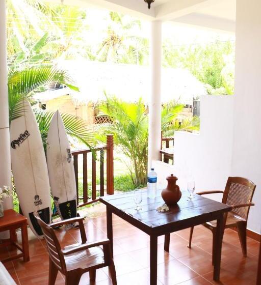 هتل Dilara Resort Mirissa