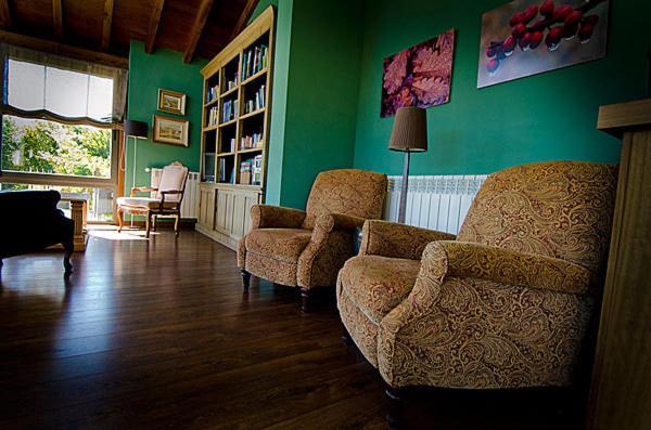 فندق La Casona De Abamia