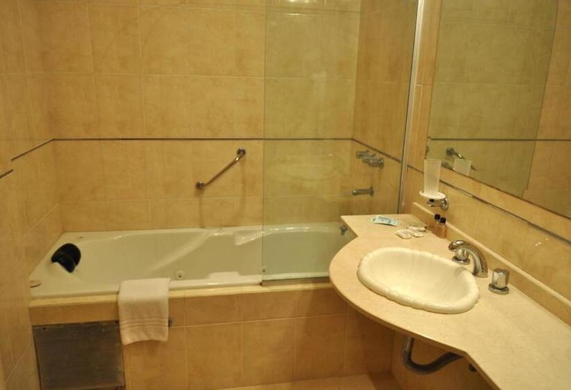 هتل La Fontana