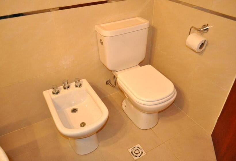 هتل La Fontana