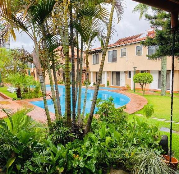 هتل La Quinta