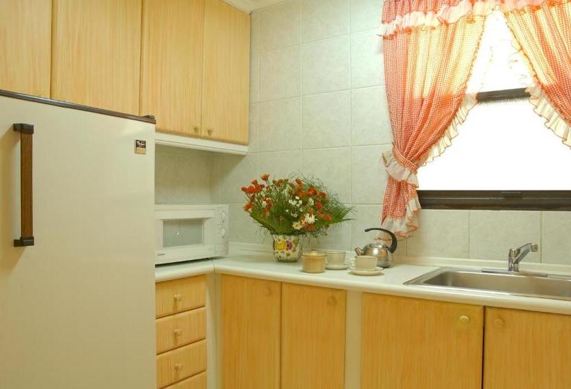 هتل La Quinta