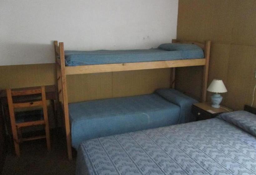 هتل Perla Central