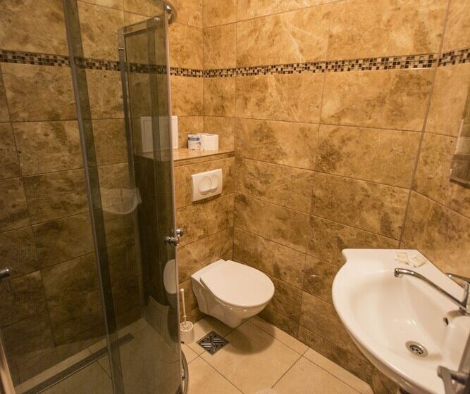 Fotos del hotel Taurus:  26