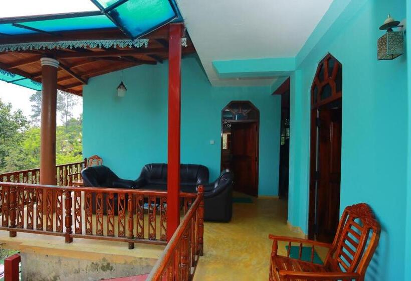 هتل Tea Forest Lodge