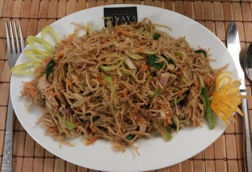هتل Tinaya