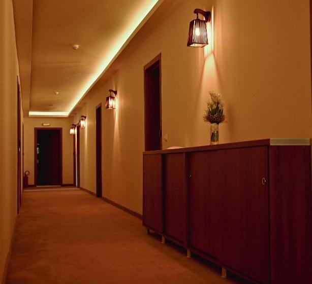 هتل La Villa