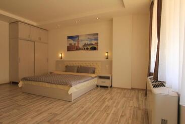 هتل La Villa