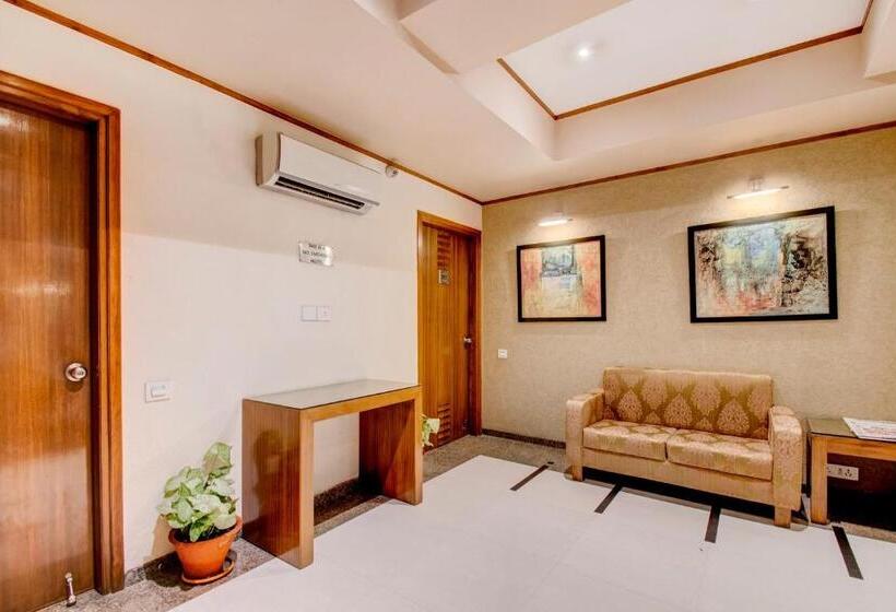 فندق Capital O Broadway