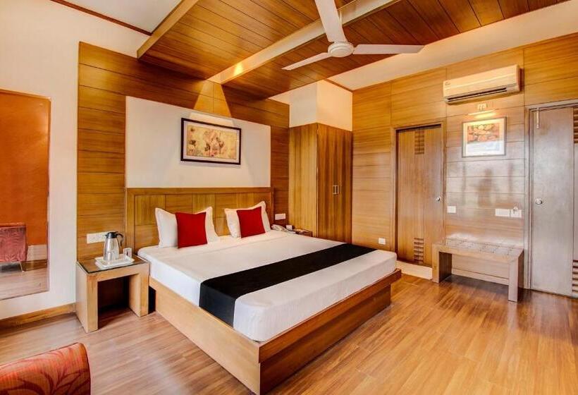 فندق Capital O Broadway