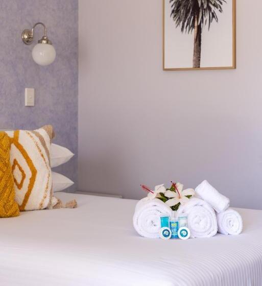 모텔 South Pacific Palms Motor Inn