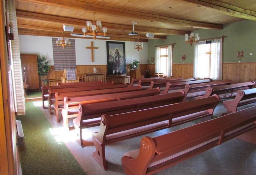 هاستل Olsnäsgården