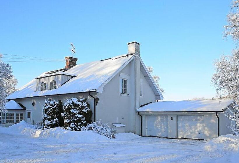 تختخواب و صبحانه Olsbacka Gård