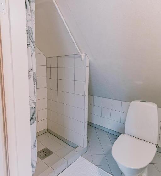 تختخواب و صبحانه Tampere Maja