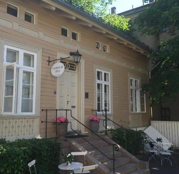 ホテル Camillas Hus
