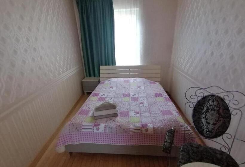 هتل Guest House Krista