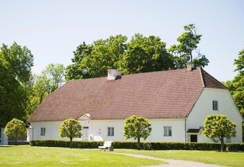 هتل Sagadi Manor