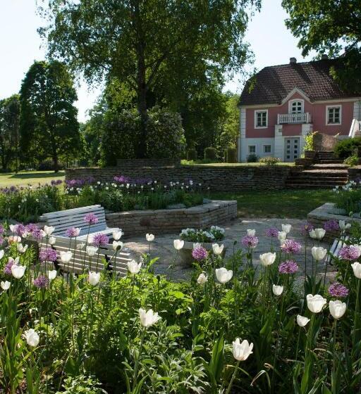 هتل Sagadi Manor