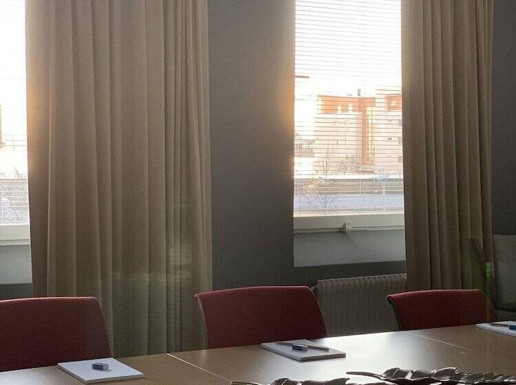 Strand City Hotell