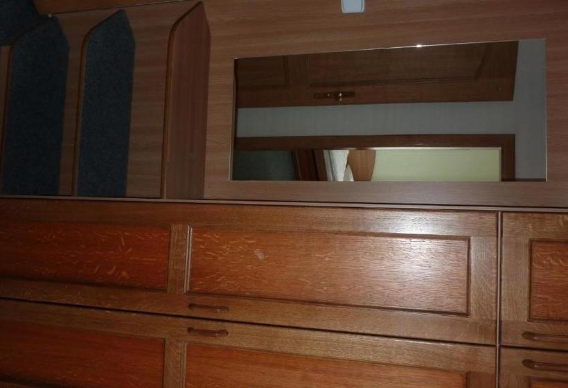 Hotel Tht