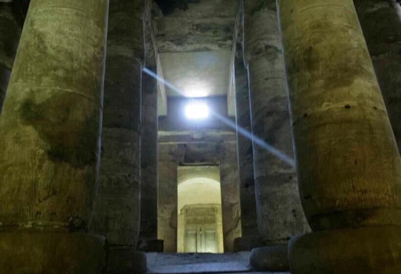 استراحتگاه House Of Life Abydos