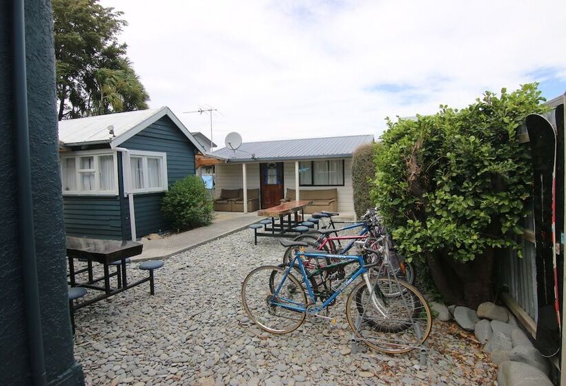 هاستل Big Tree Lodge Methven