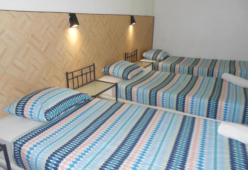 هاستل Crescent Rooms