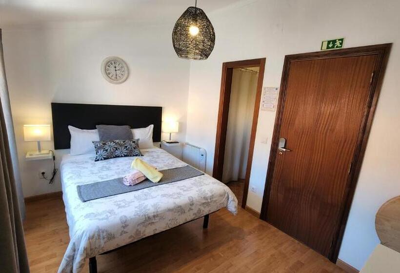 هاستل Guesthouse Of Alcobaça