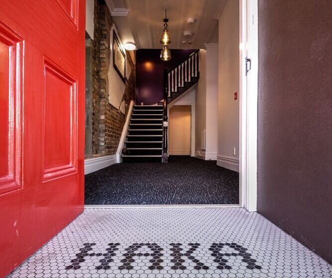 هاستل Haka House Auckland K Road