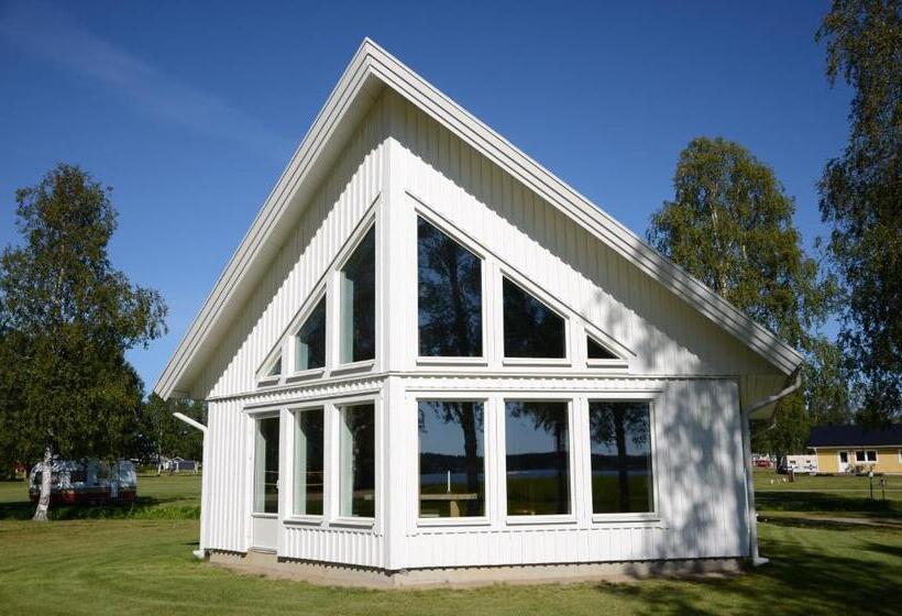 هاستل Storstrand Kursgård