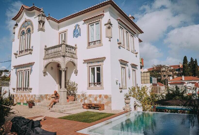 هاستل The Salty Pelican Beach Retreat