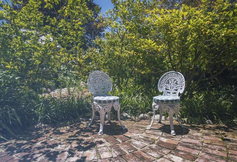 Botanica Bed And Breakfast