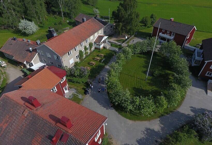 تختخواب و صبحانه Helsingegården