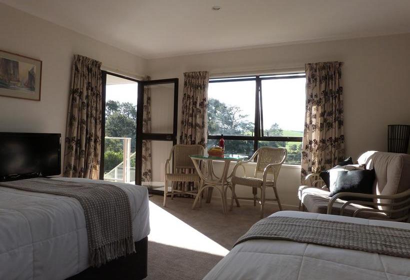 تختخواب و صبحانه Riverside Homestead