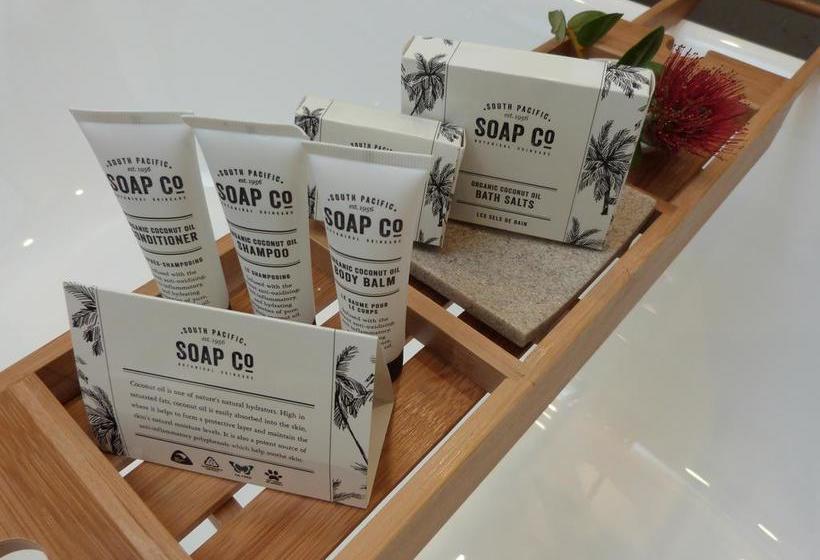 تختخواب و صبحانه Riverside Homestead