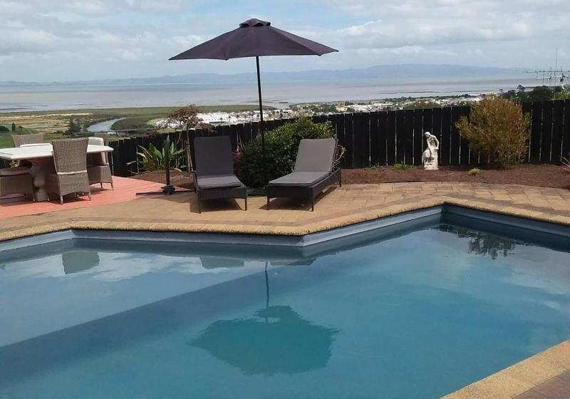 Chartre Manor B&b