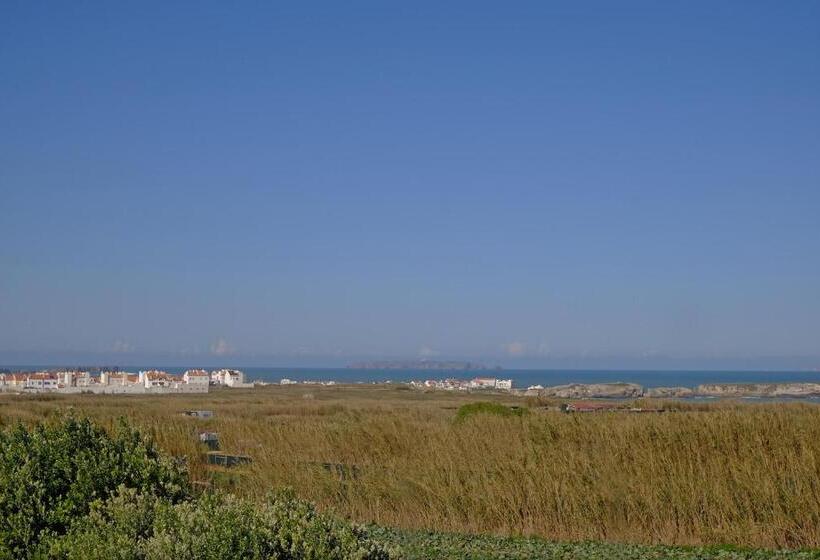Freesurfcamp & Hostel