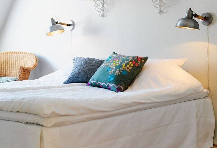 هتل Gårdens & Apotekarns B&b