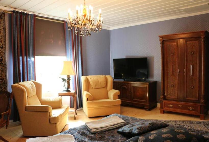 هتل Svefi Vandrarhem   Hostel