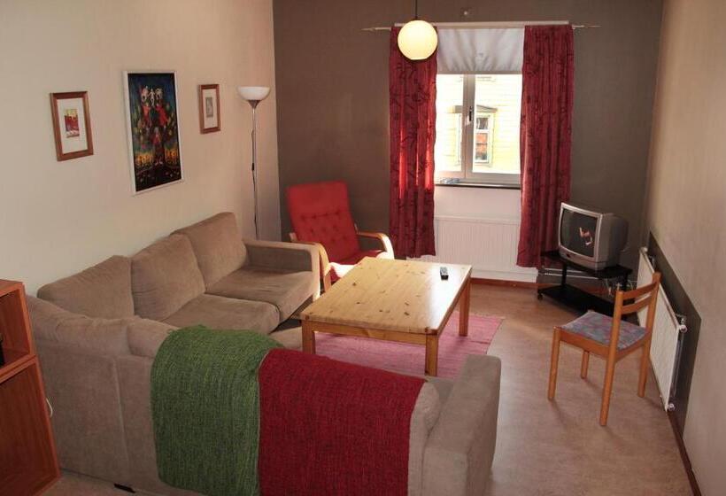 هتل Svefi Vandrarhem   Hostel
