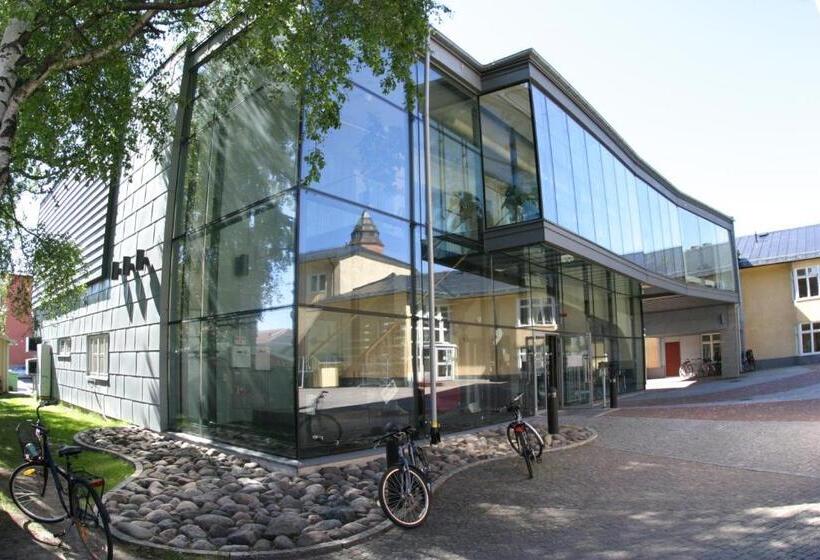 هتل Svefi Vandrarhem   Hostel