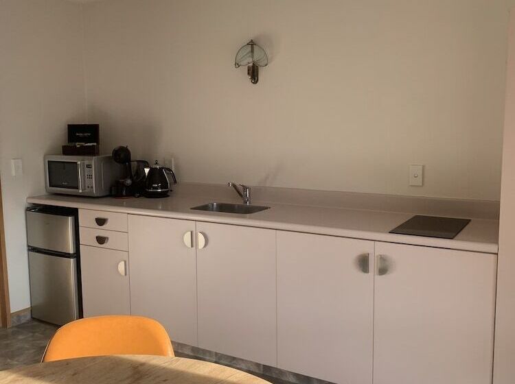 مُتل Apex Motorlodge