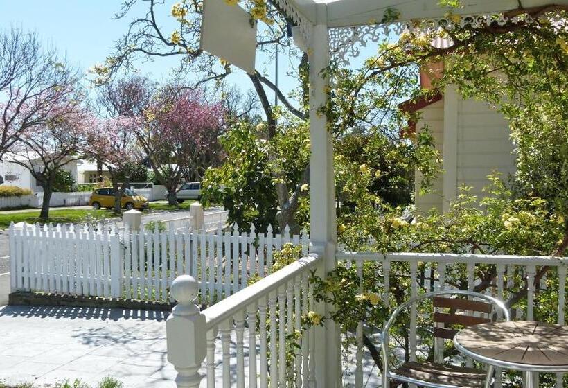 Peppertree Bed & Breakfast