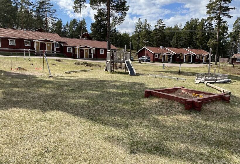 استراحتگاه L Moskogen