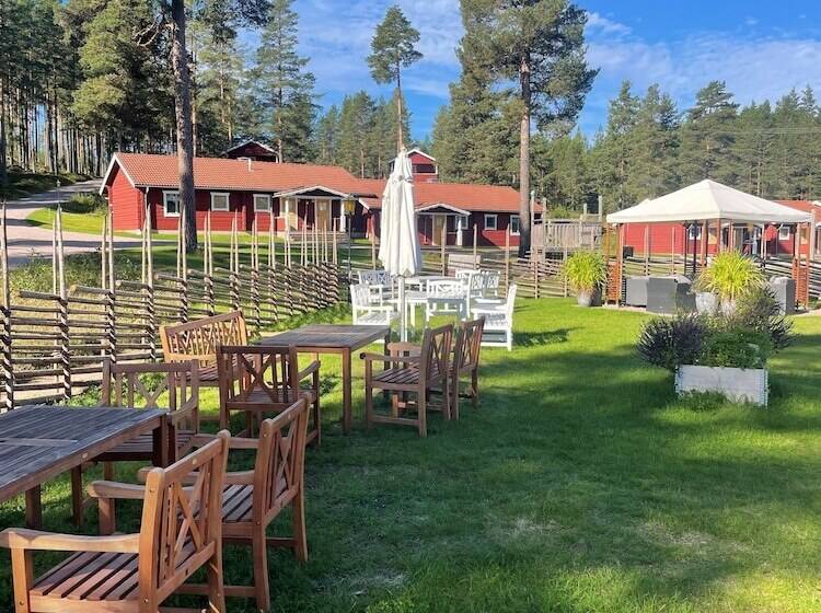 استراحتگاه L Moskogen