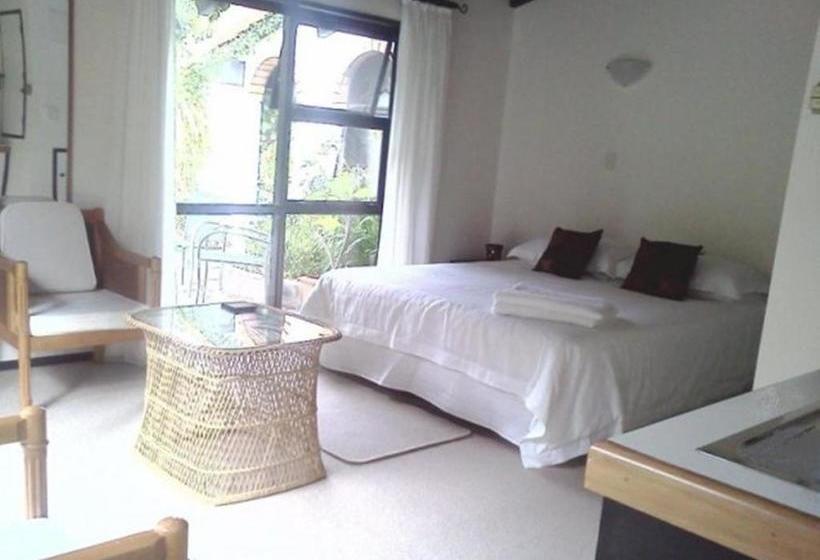 Waters Edge B&b
