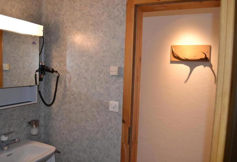 B&b Chasa Arfusch