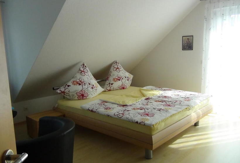 مبيت وإفطار Haus Erika Am Weg